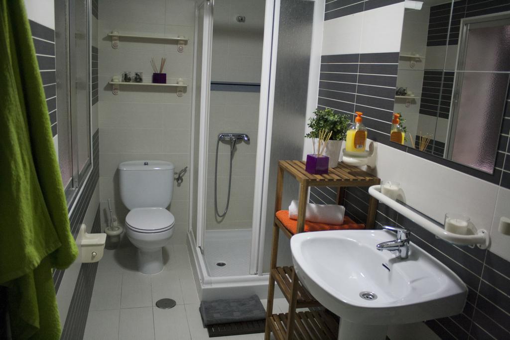 Apartamento en Espoz y Mina Madrid Habitación foto
